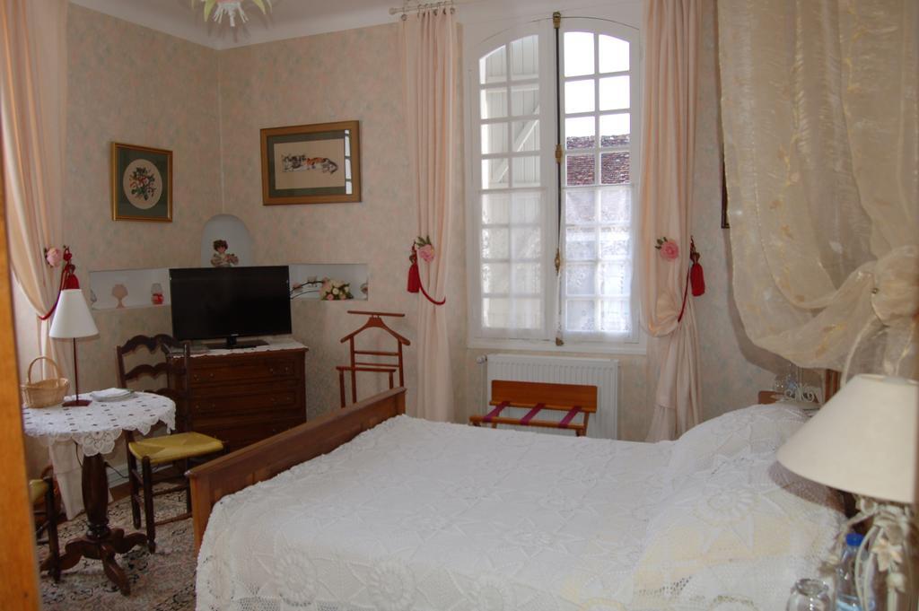 La Maison D'Antan Hotel Arzacq-Arraziguet Quarto foto